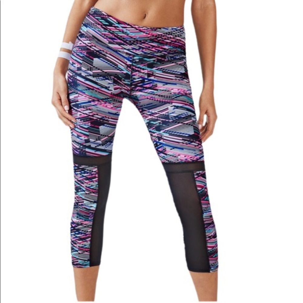 Fabletics Digital Static Print Zoey Capri Small - image 1
